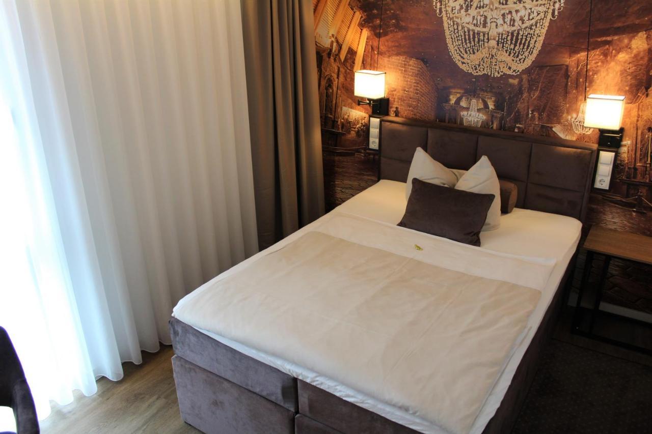 Hotel Ammerlaender Hof Westerstede Buitenkant foto
